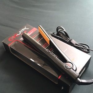 CHI flat iron